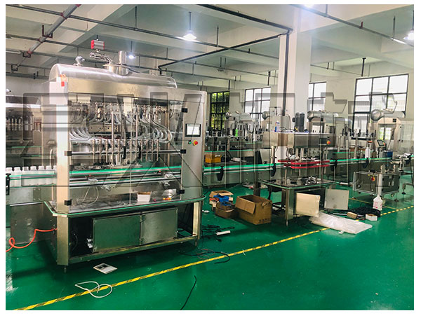 玻璃水灌裝機械設(shè)備