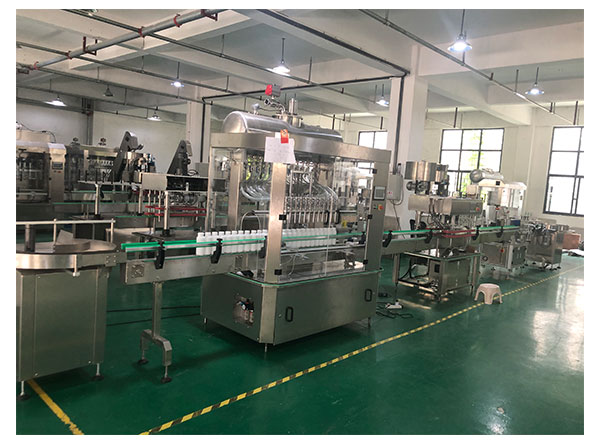 自動(dòng)化啫喱水灌裝機(jī)械