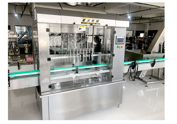 自動化液體灌裝機設備