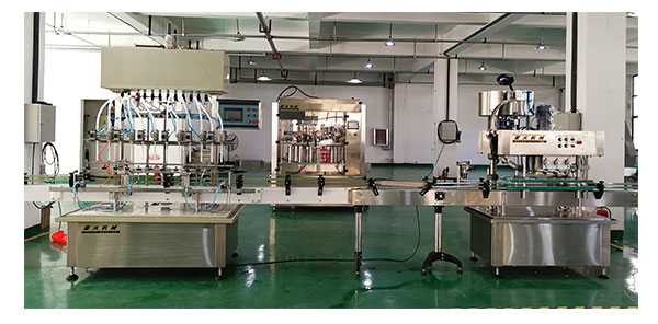 液體灌裝機