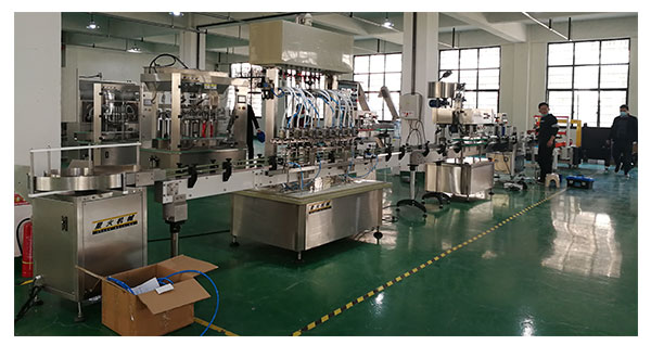 ȫ�Ԅ�(d��ng)Һ�w���b�C(j��)